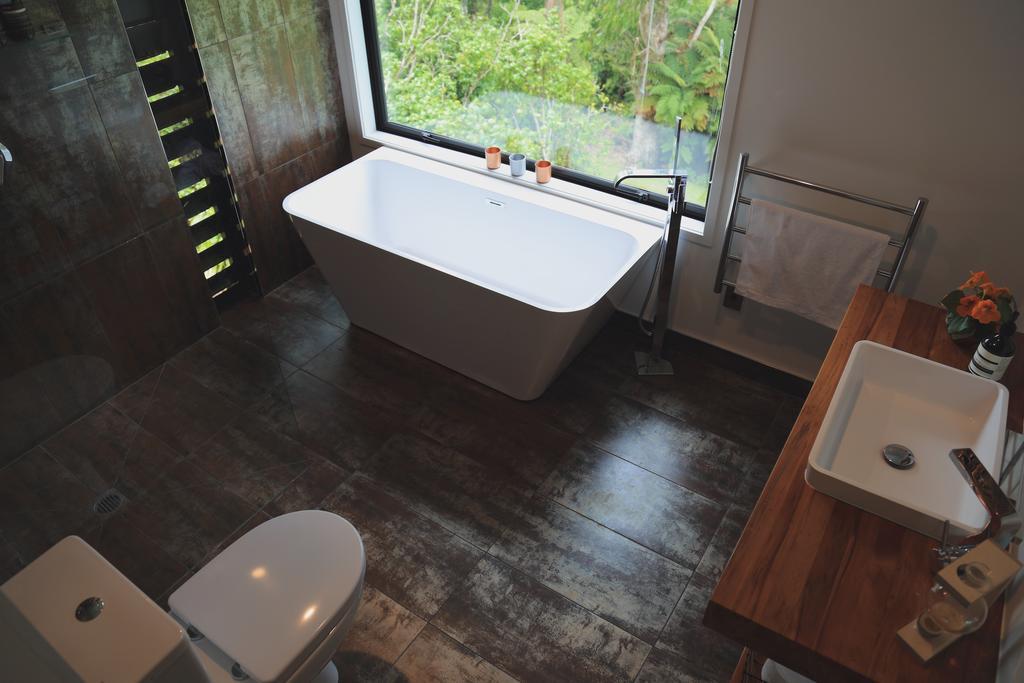 Amongst The Nikau Villa Waihi Exterior foto